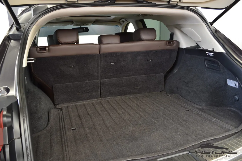 Infiniti FX35 AWD