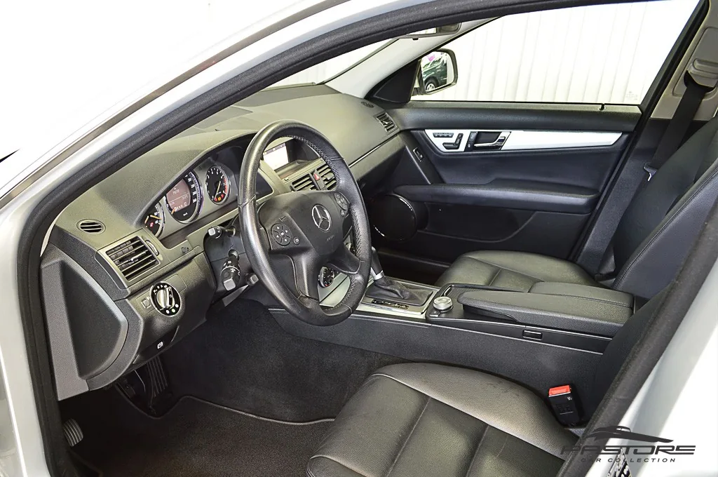 Mercedes-Benz C200 Avantgarde