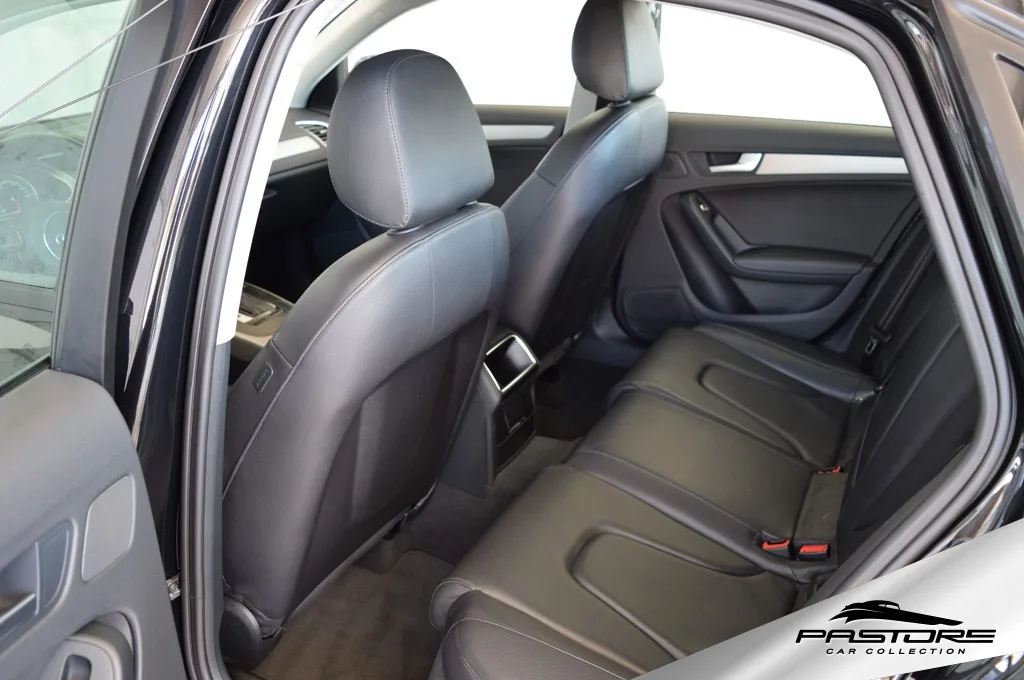 Audi A4 Attraction 2.0 TFSI