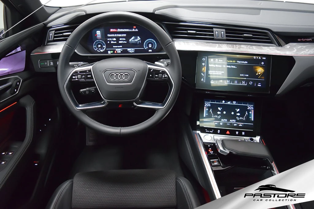 Audi E-tron Performance Black