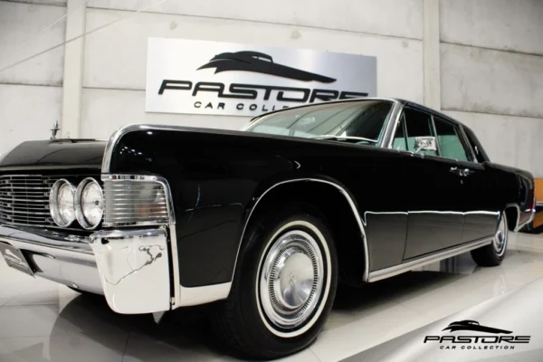 Lincoln Continental
