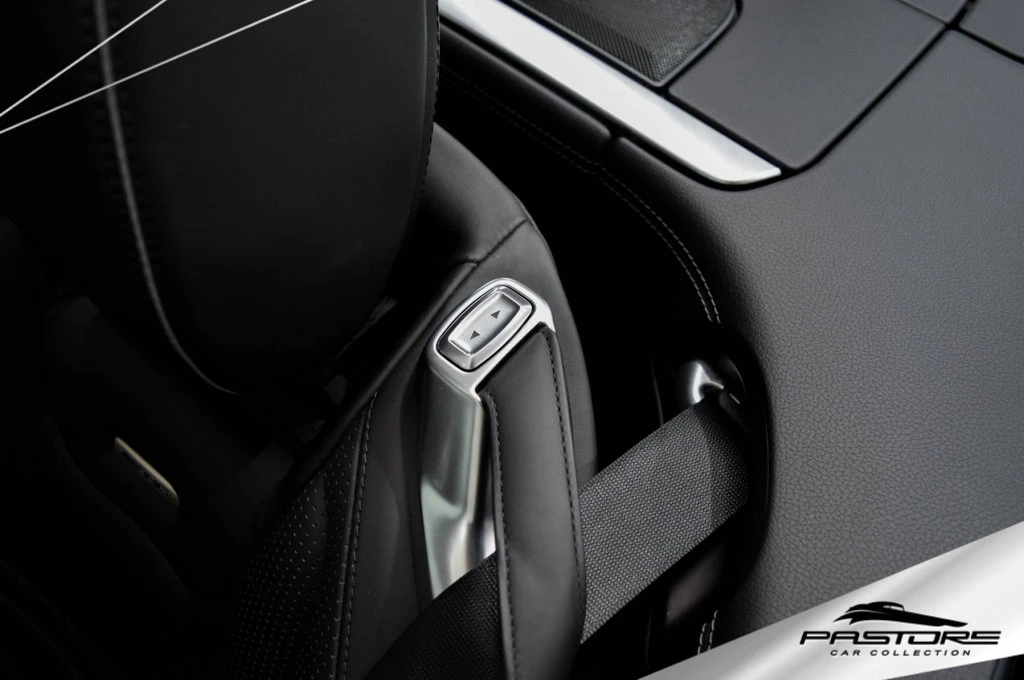 Mercedes-Benz SL63 AMG