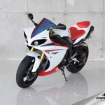 Yamaha YZF R1