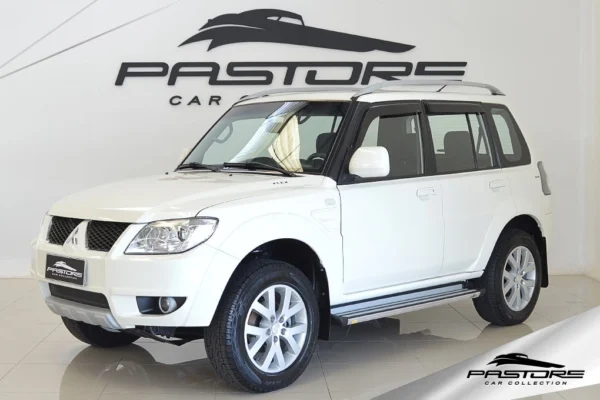 Mitsubishi Pajero TR4 4×4