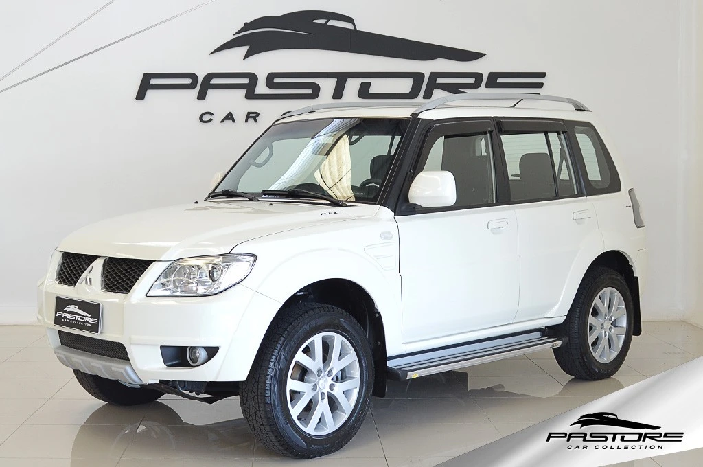 Mitsubishi Pajero TR4 4×4