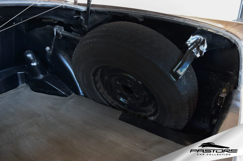 Mercedes-Benz 220 Sb