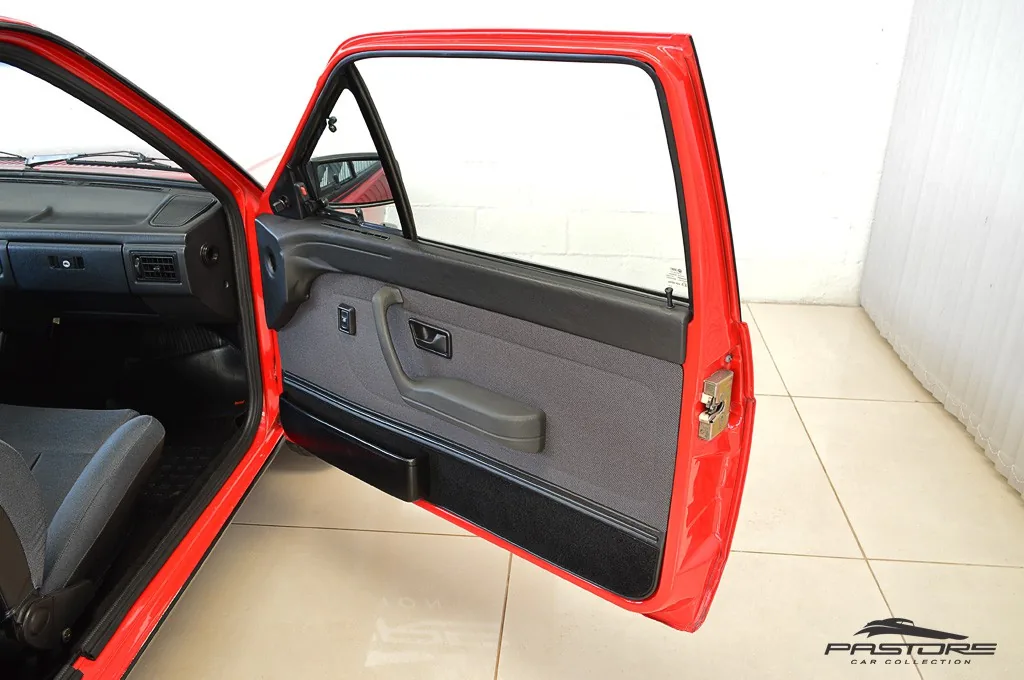 VW Voyage GLS