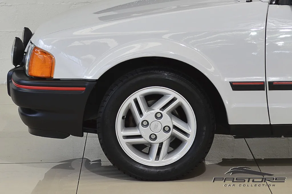Ford Escort XR3