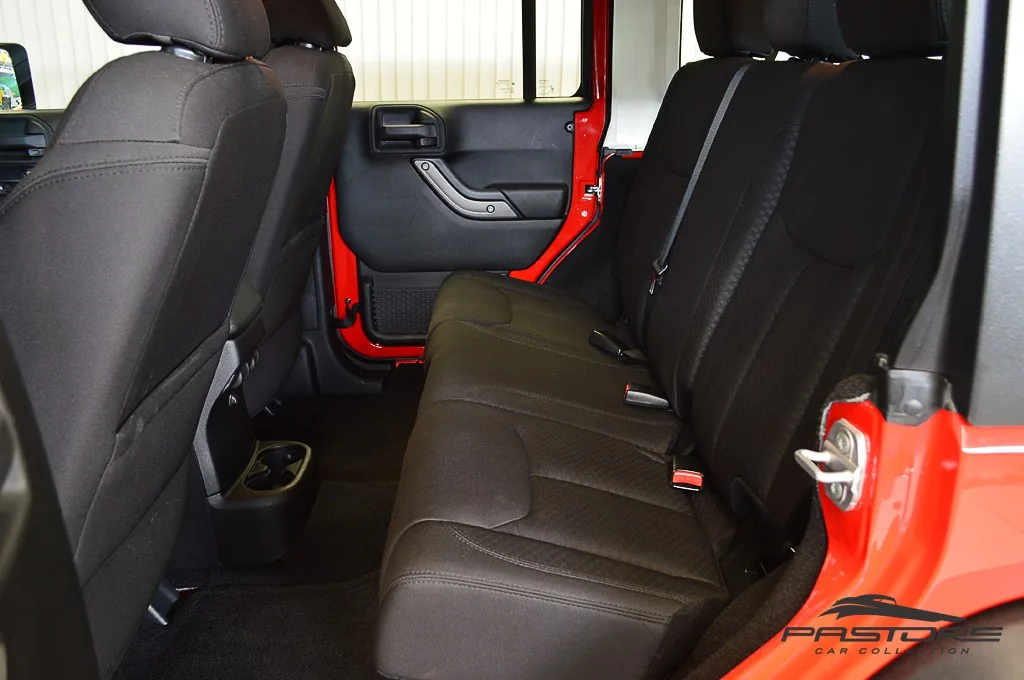 Jeep Wrangler Unlimited Sport