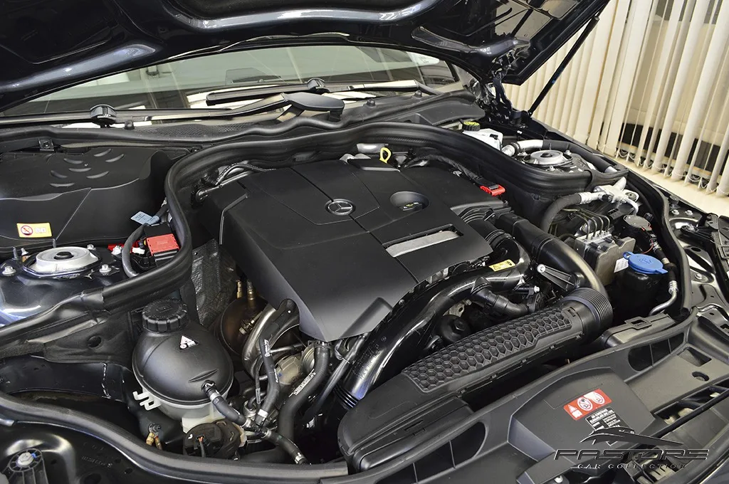 Mercedes-Benz E250 Turbo Avantgarde