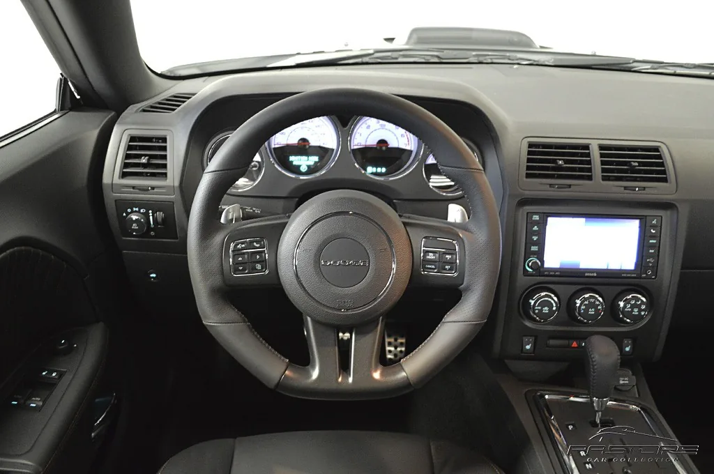 Dodge Challenger Shaker
