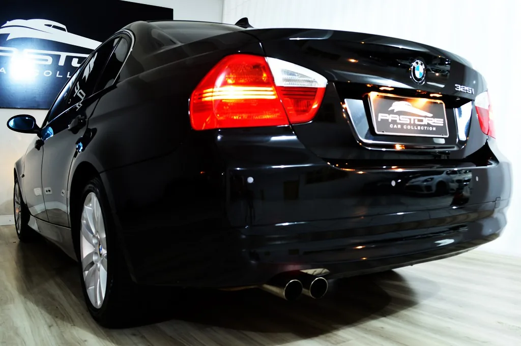 BMW 325i