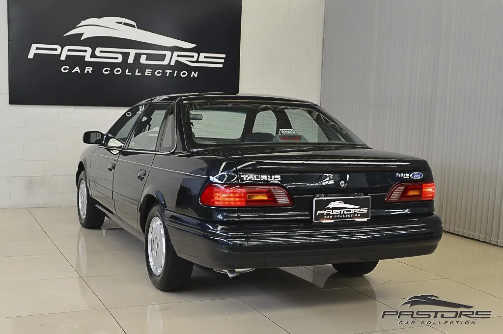 Ford Taurus GL