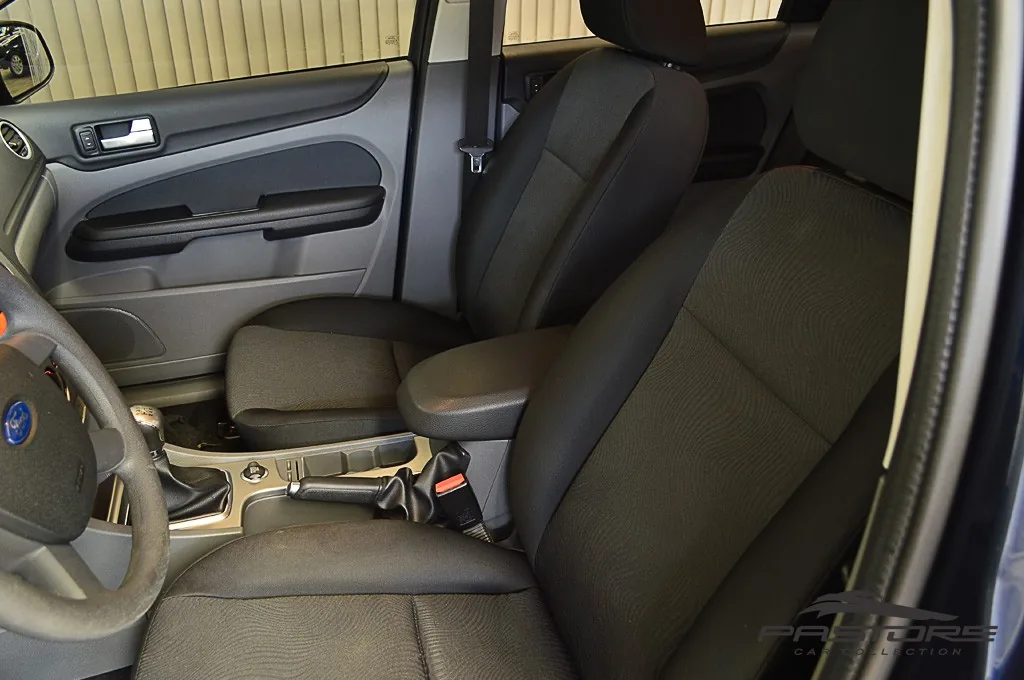 Ford Focus GLX 2.0