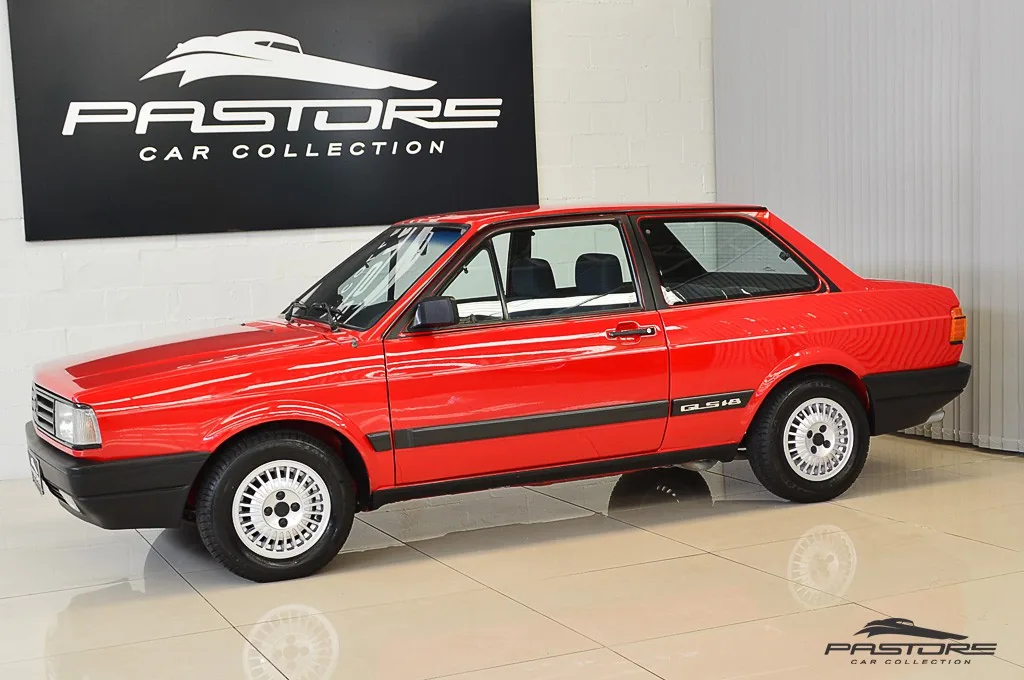 VW Voyage GLS