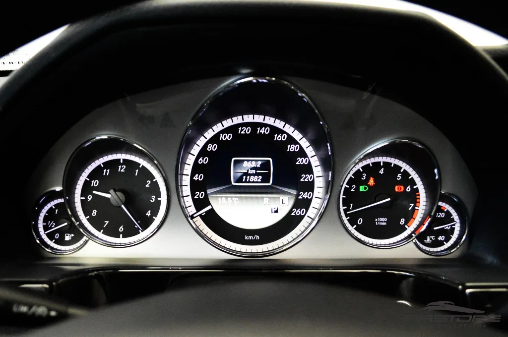 Mercedes-Benz E250 Avantgarde CGI