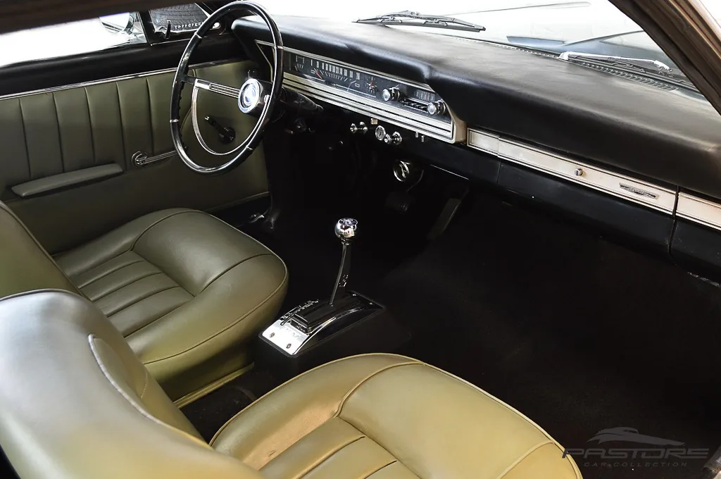 Ford Fairlane 500