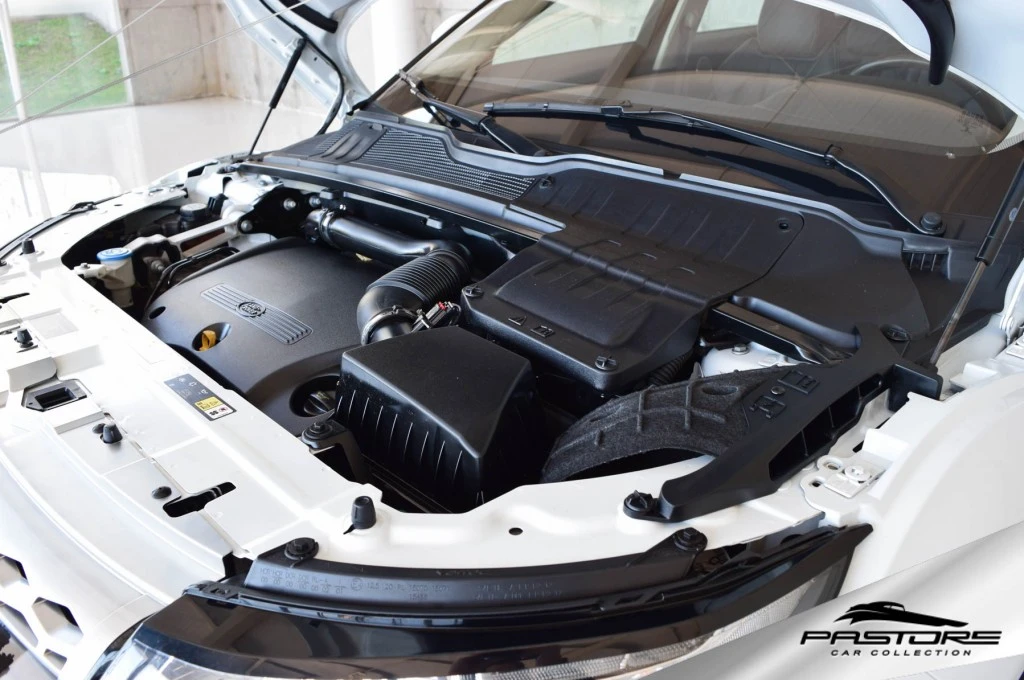 Land Rover R.R. Evoque Prestige SD4