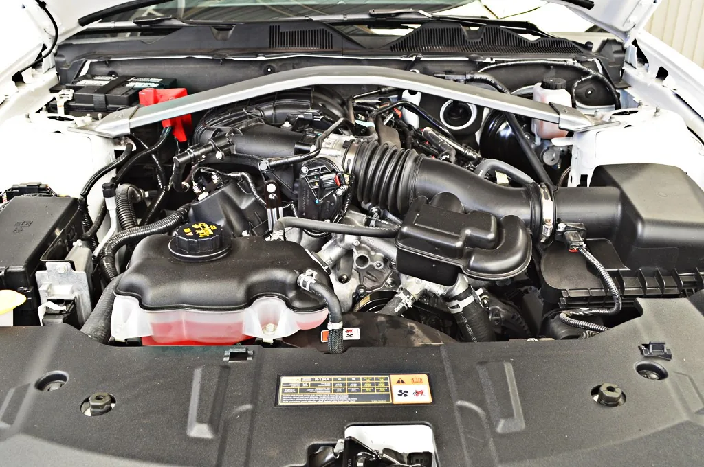 Ford Mustang V6 Premium