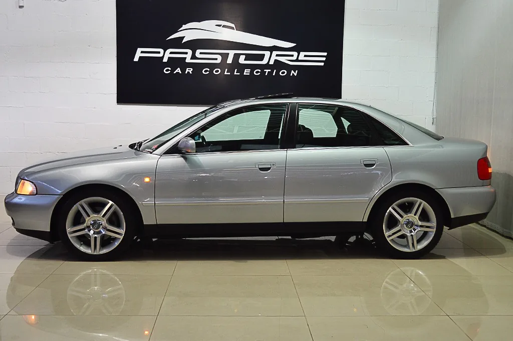 Audi A4 2.4 V6