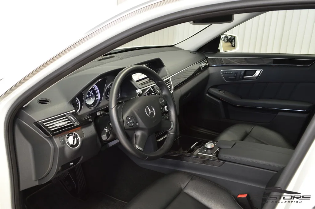 Mercedes-Benz E250 Avantgarde CGI