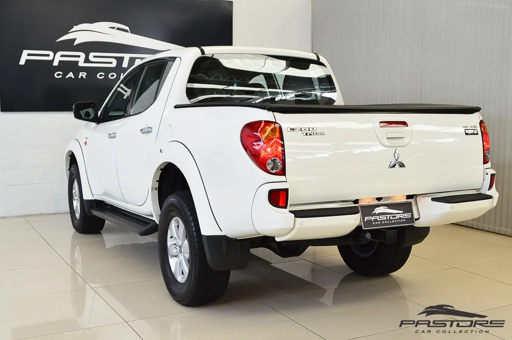 Mitsubishi L200 Triton 3.2D AT