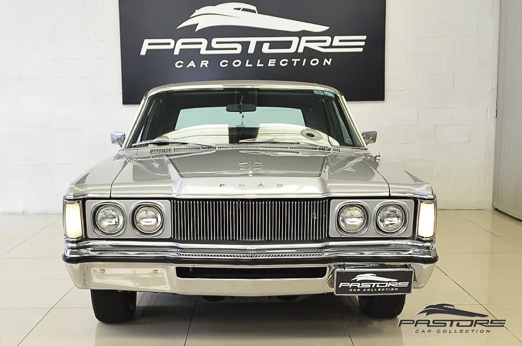 Ford Galaxie Landau