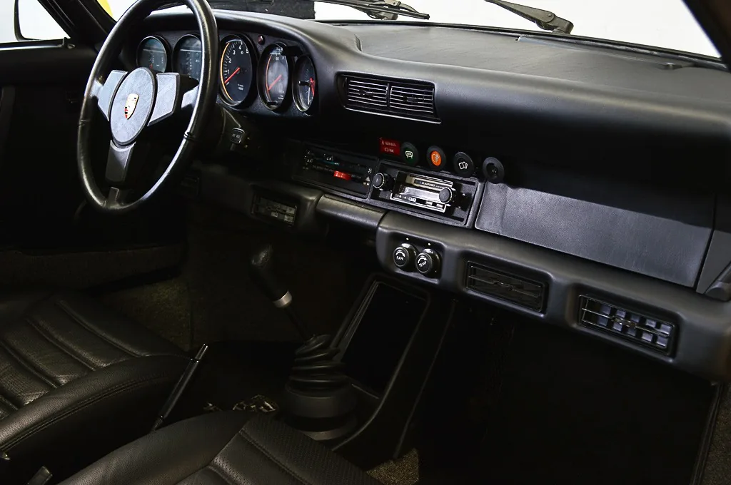 Porsche 911 S Targa