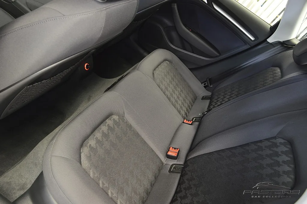 Audi A3 Sportback Attraction 1.4 TFSI
