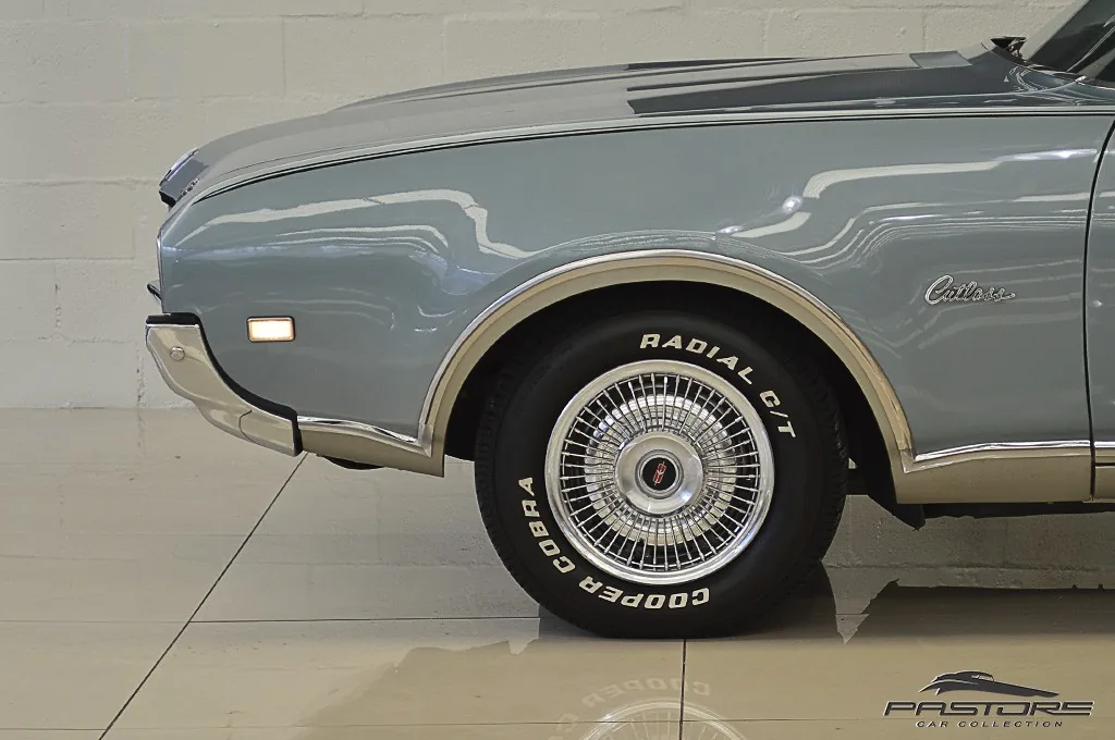 Oldsmobile Cutlass Supreme