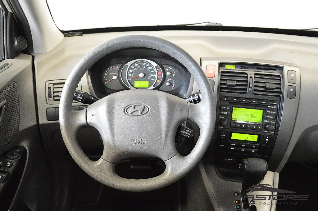 Hyundai Tucson GLS AT