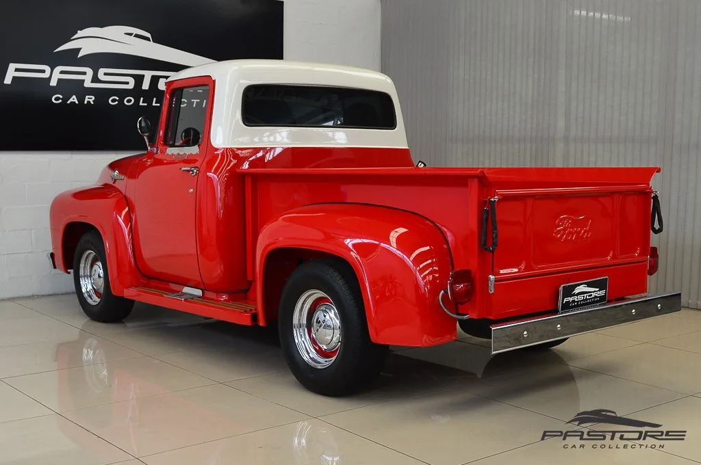 Ford F100 V8