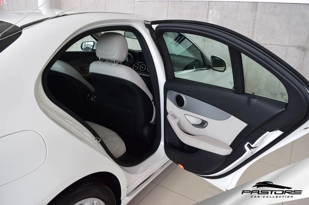 Mercedes-Benz C200 Avantgarde