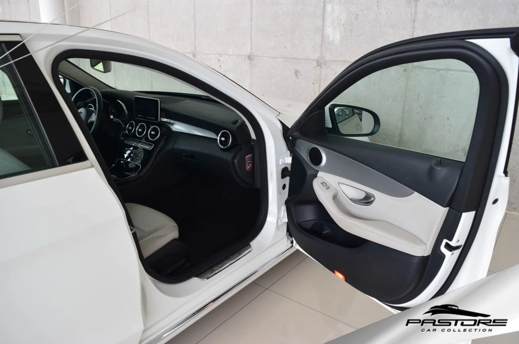 Mercedes-Benz C200 Avantgarde