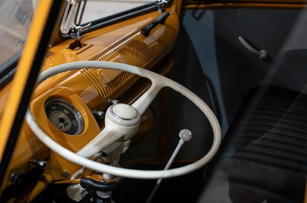 VW Volkswagen Kombi 1500