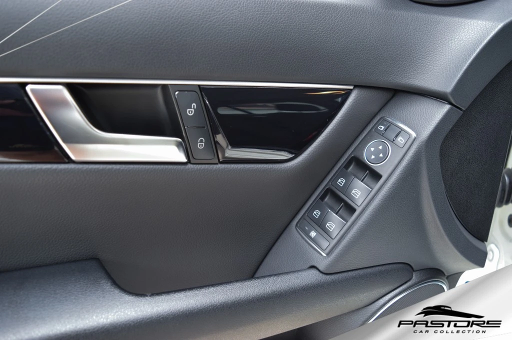 Mercedes-Benz C180 CGI