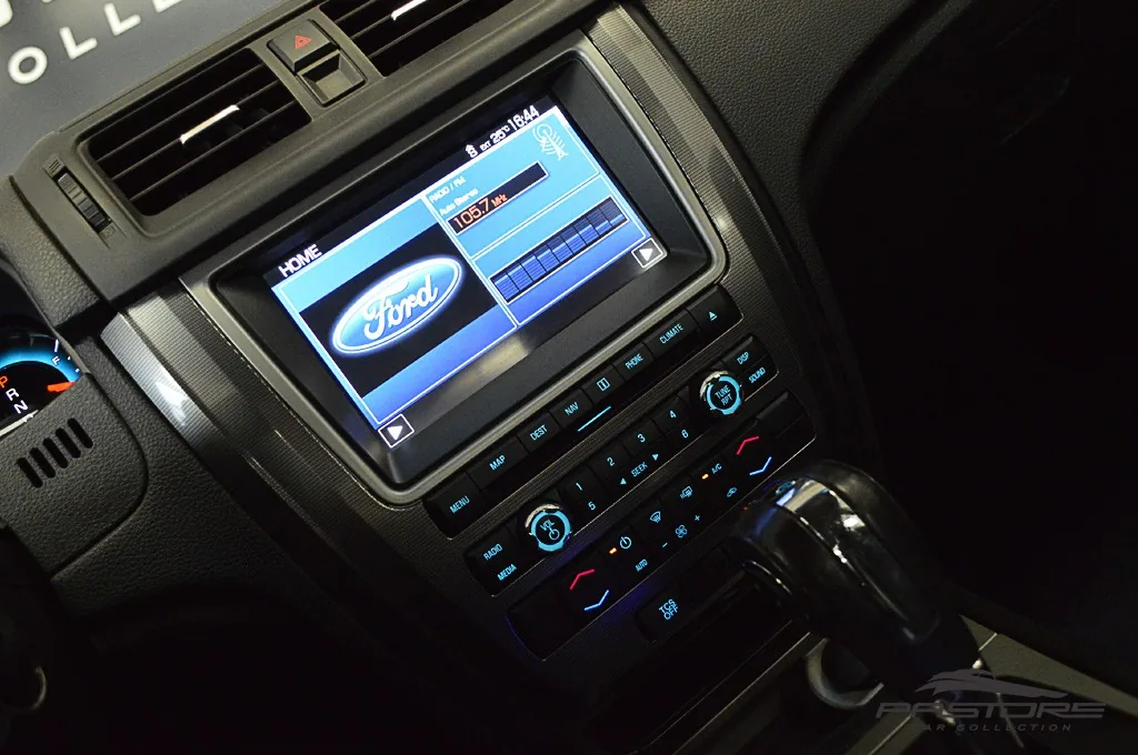 Ford Fusion V6 FWD