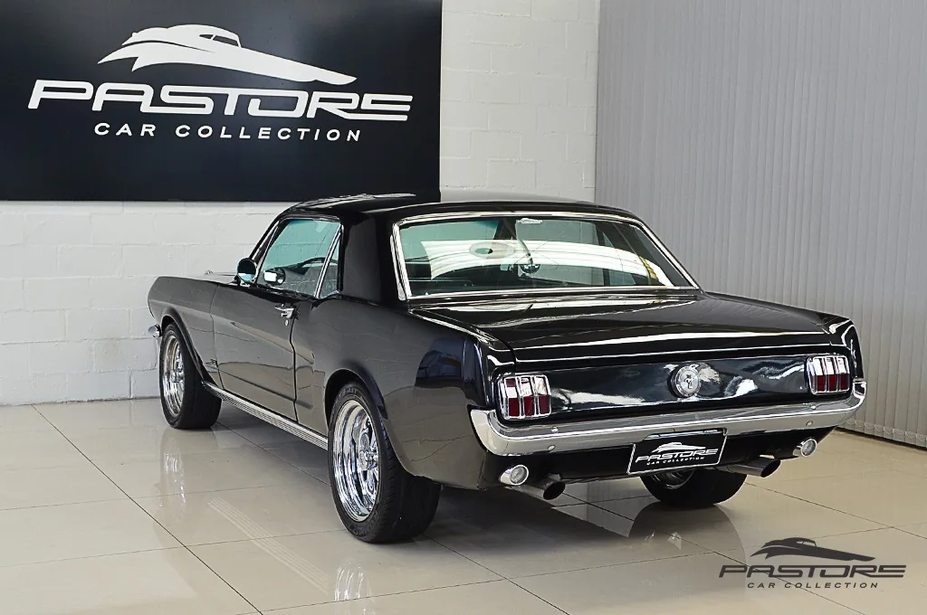 Ford Mustang Hard Top