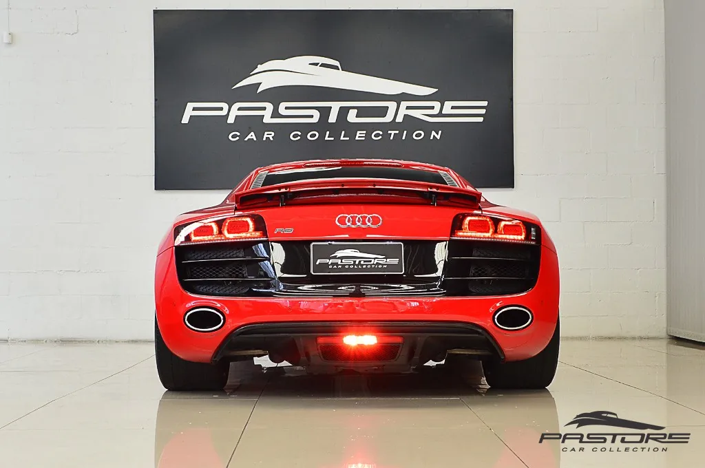 Audi R8 5.2 V10