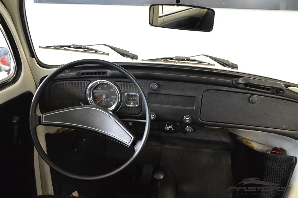 VW Fusca 1300L