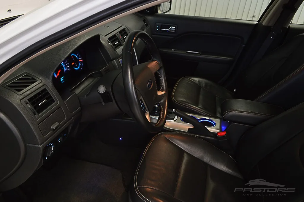 Ford Fusion V6 FWD