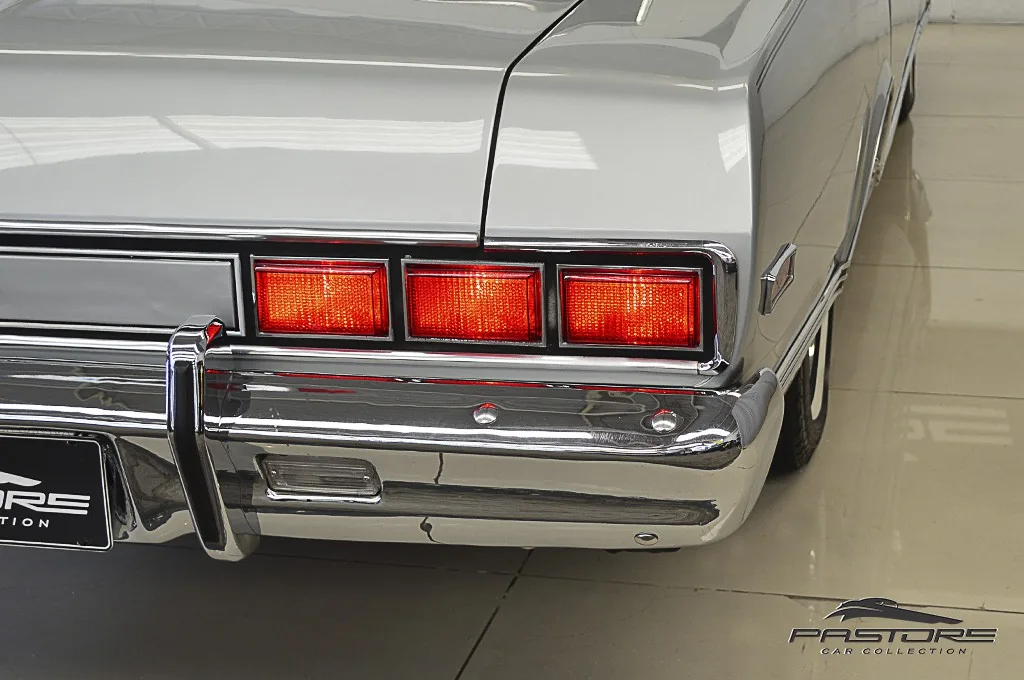 Ford Galaxie Landau