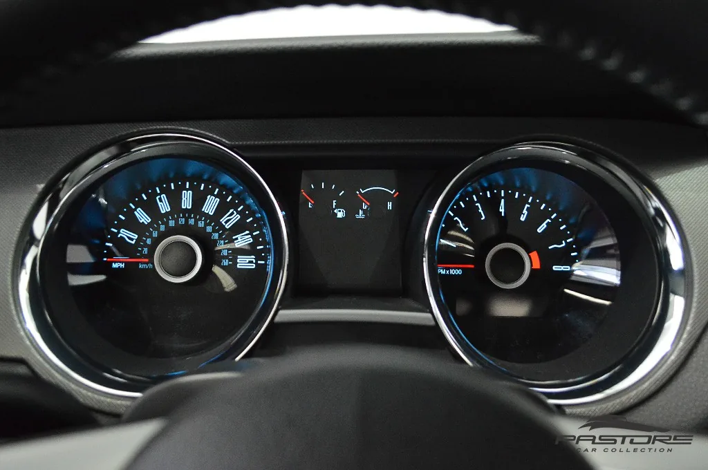 Ford Mustang V6