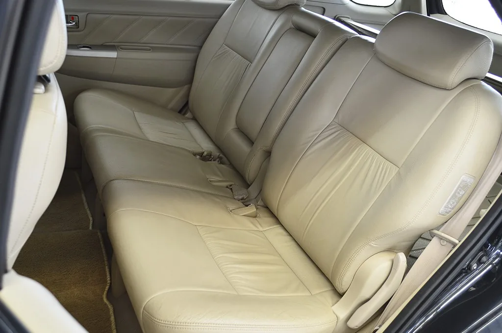 Toyota Hilux SW4 SRV 3.0 D-4D