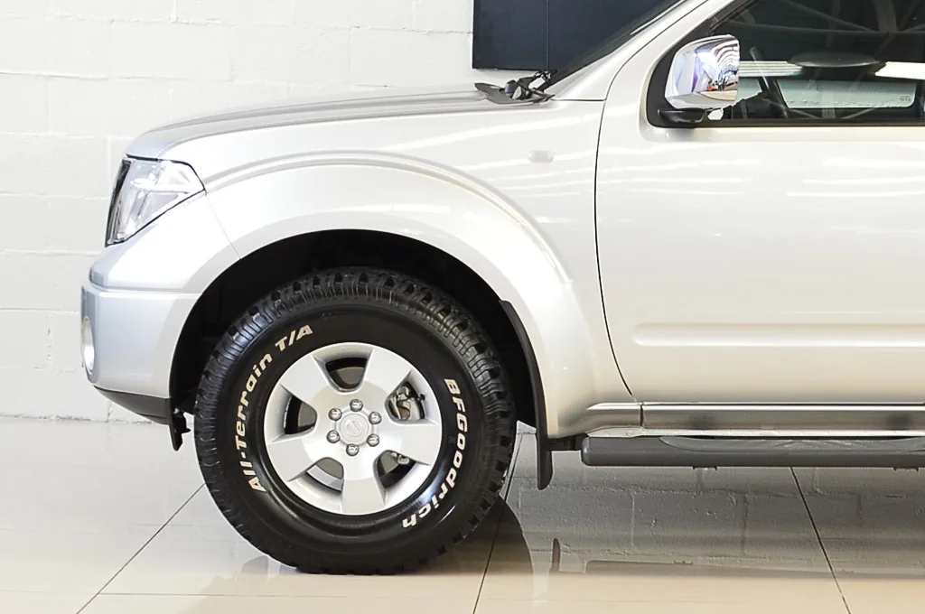 Nissan Frontier LE 2.5 TDI 4x4