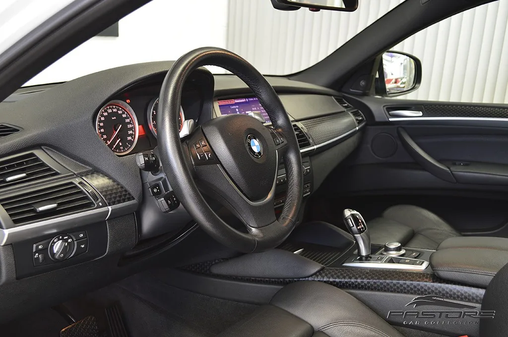 BMW X6 xDrive 50i