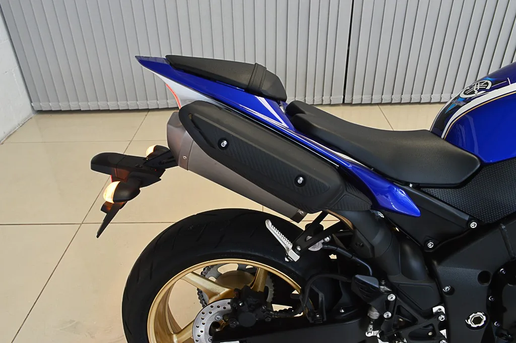 Yamaha YZF R1