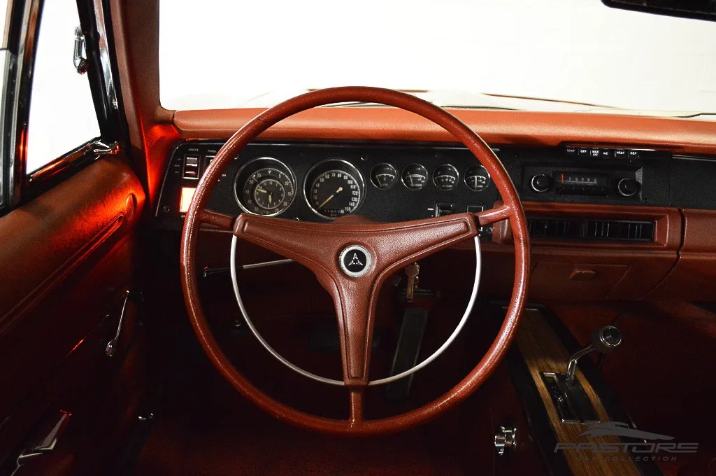 Dodge Charger 500