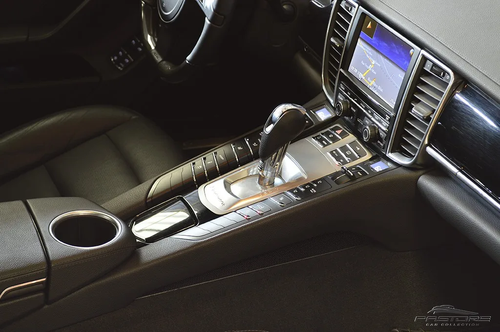 Porsche Panamera S