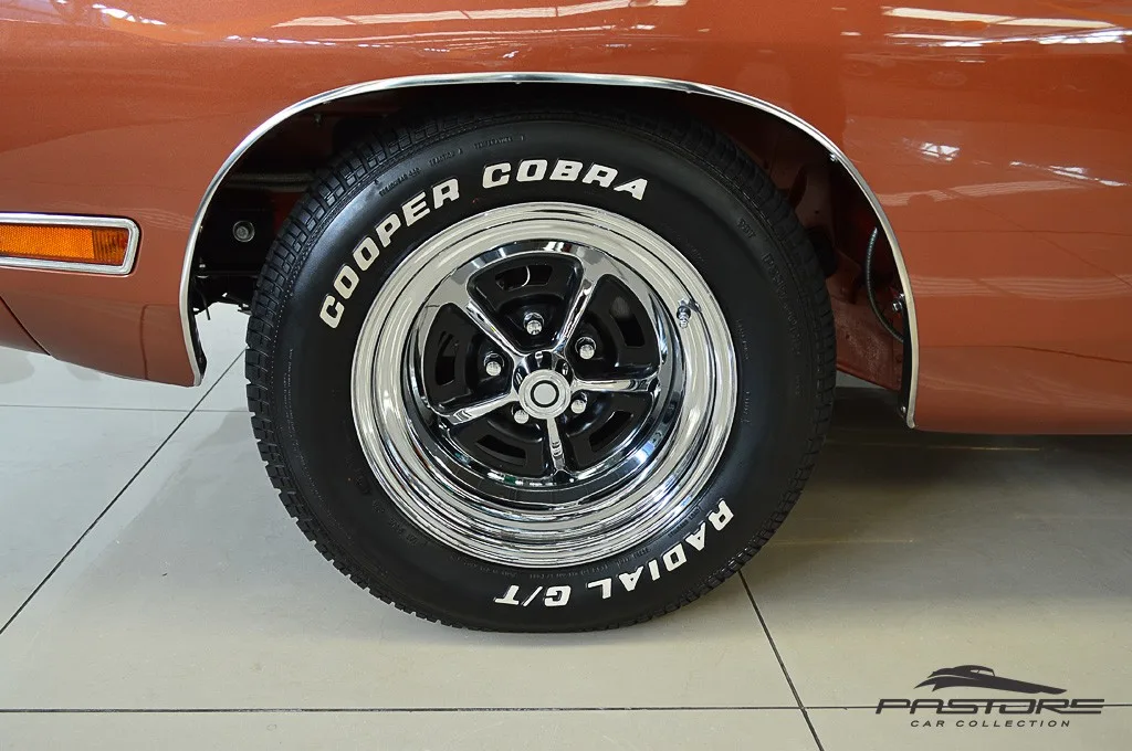 Dodge Charger 500